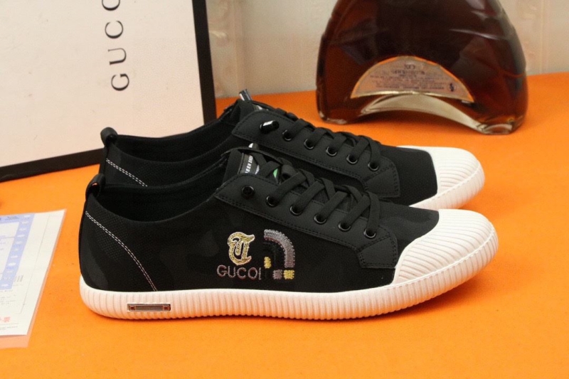 Gucci Casual Shoes